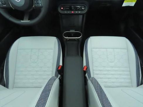 New 2026 MINI Cooper S image 16