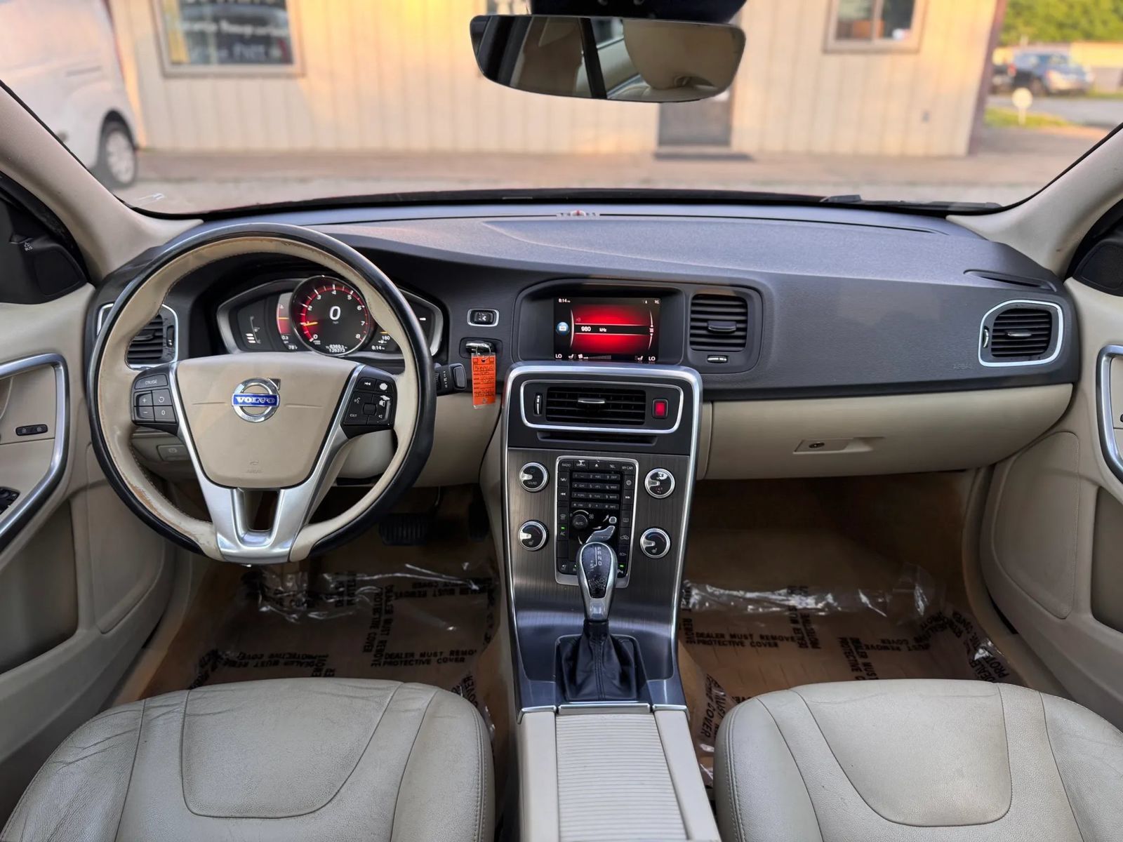 Used 2015 Volvo S60 T5 Premier FWD image 2