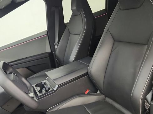 Used 2024 Tesla Cybertruck AWD Crew Cab image 14