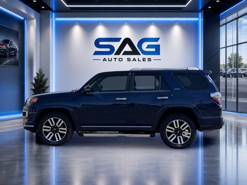 Used 2023 Toyota 4Runner Limited AWD/4WD image 8