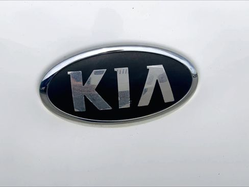 Used 2014 Kia Sportage LX FWD image 31