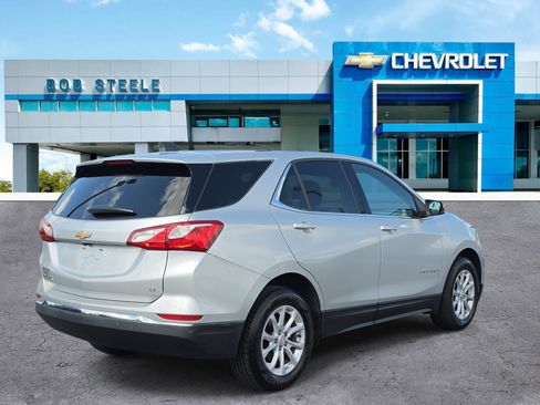 Certified 2019 Chevrolet Equinox LT w/ Driver Convenience Package FWD image 3
