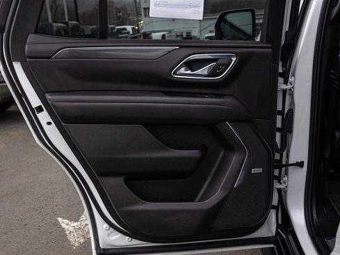 Used 2023 Chevrolet Tahoe RST w/ Luxury Package AWD/4WD image 14