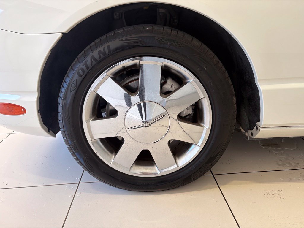 Used 2003 Ford Thunderbird RWD image 11