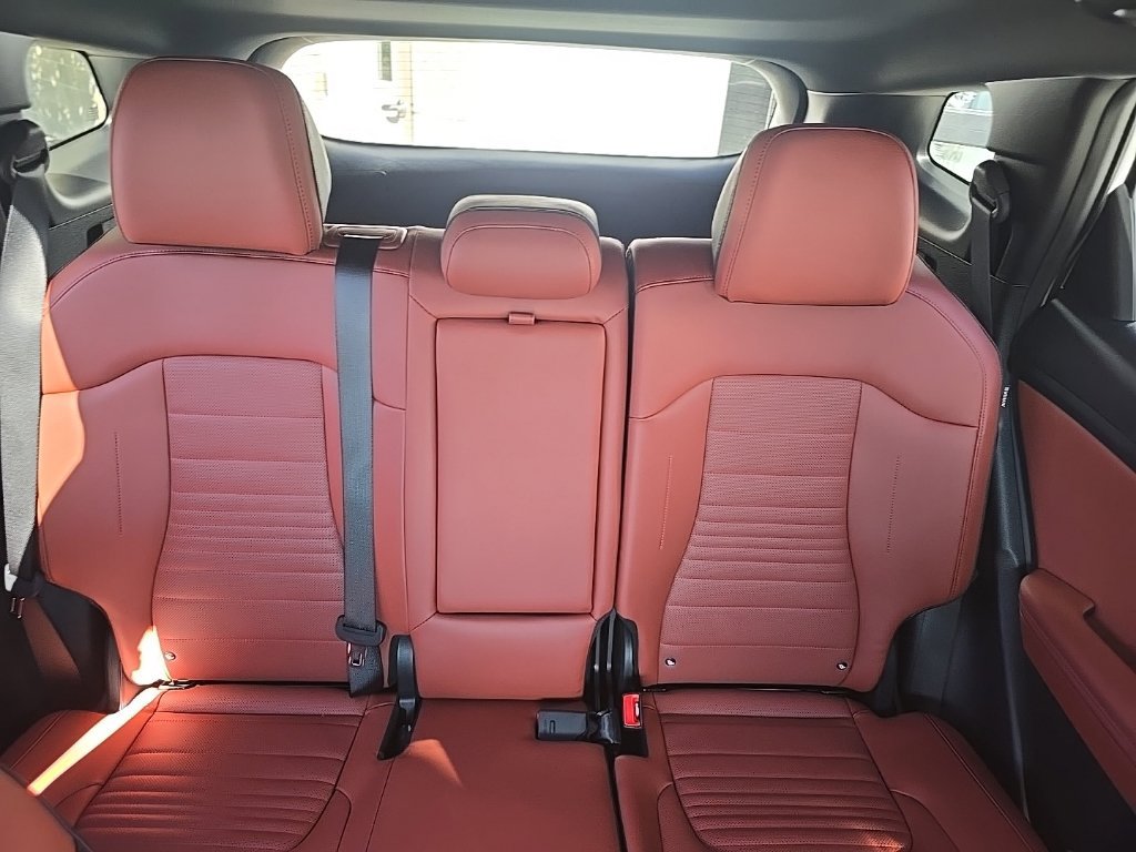 New 2026 Kia Sportage SX AWD/4WD image 10