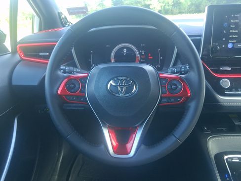 Used 2024 Toyota Corolla XSE FWD image 21