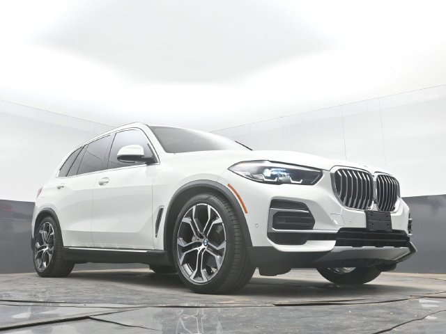 Used 2022 BMW X5 sDrive40i w/ Premium Package RWD image 45