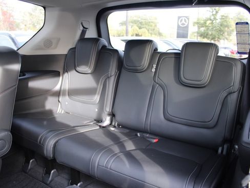 Certified 2025 INFINITI QX80 Pure image 32