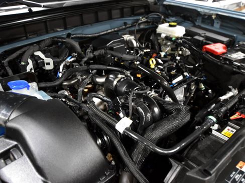 Used 2023 Ford Bronco Everglades image 63