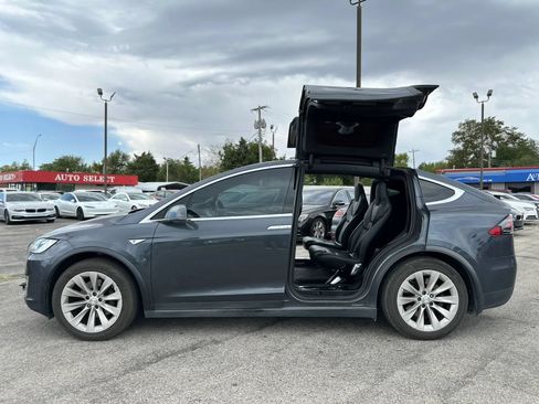 Used 2016 Tesla Model X 90D AWD/4WD image 9