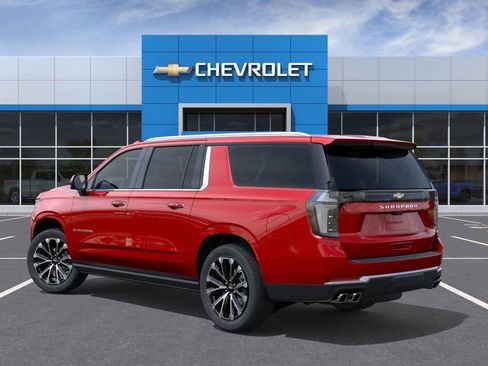 New 2026 Chevrolet Suburban High Country AWD/4WD image 3