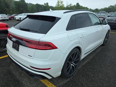 Used 2020 Audi Q8 Prestige w/ Prestige Package AWD/4WD image 3