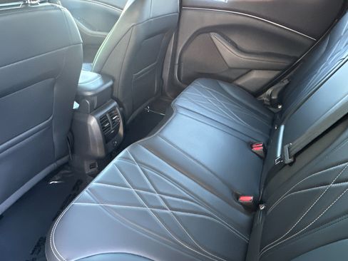 Certified 2021 Ford Mustang Mach-E Select image 12