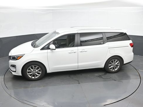 Used 2020 Kia Sedona EX FWD image 38