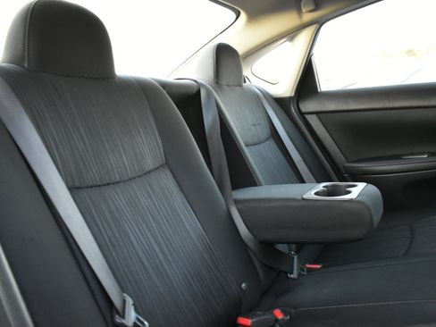 Used 2019 Nissan Sentra SV image 27