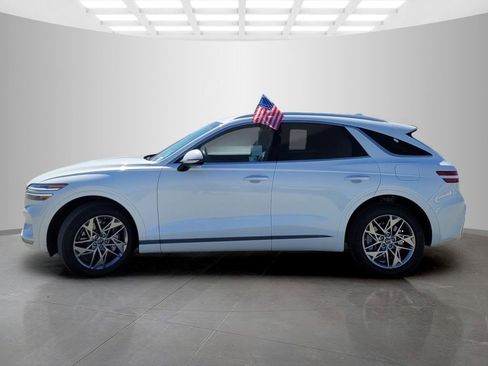 Used 2025 Genesis GV70 2.5T AWD/4WD image 7