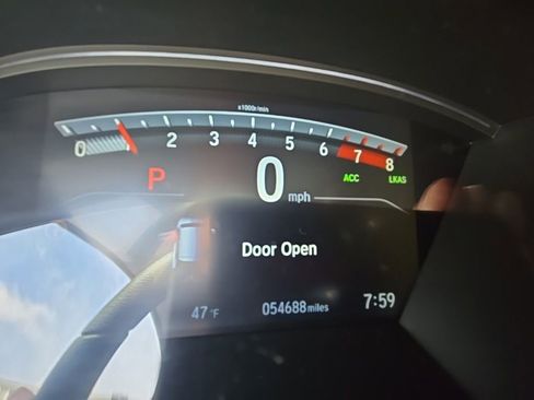 Used 2022 Honda CR-V Special Edition image 15