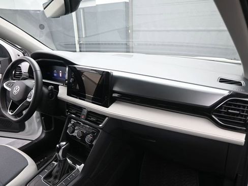 New 2026 Volkswagen Taos S image 24