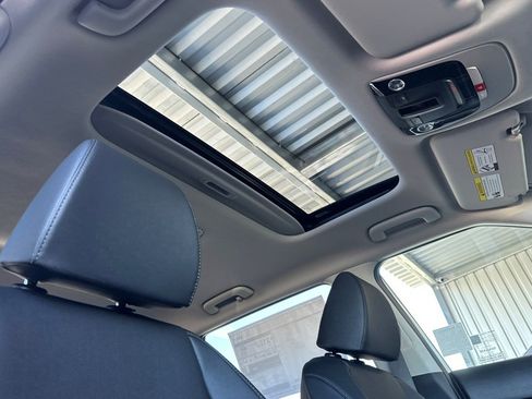 New 2026 Kia Seltos EX FWD image 17