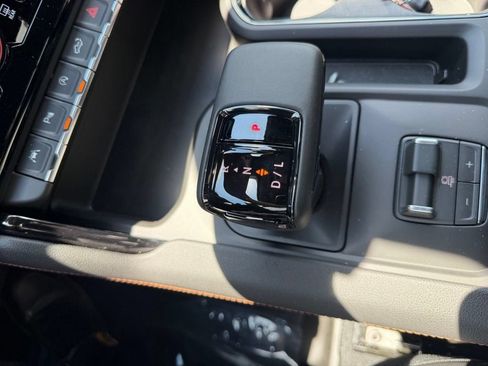 New 2026 GMC Sierra 1500 AT4 w/ AT4 Premium Package AWD/4WD image 26