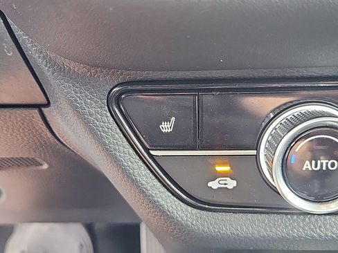 Used 2024 Honda HR-V EX-L image 18