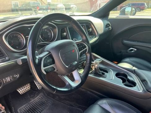Used 2018 Dodge Challenger GT w/ Driver Convenience Group AWD/4WD image 8