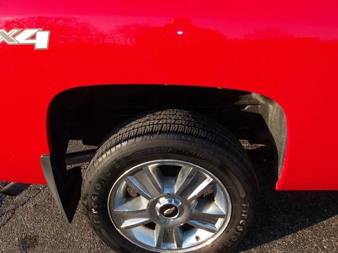 Used 2013 Chevrolet Silverado 1500 LTZ w/ LTZ Plus Package image 36