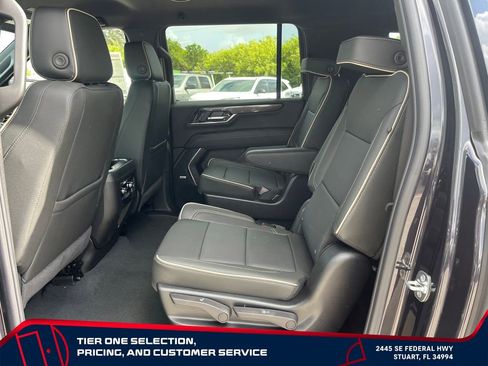 New 2026 GMC Yukon XL Elevation AWD/4WD image 11