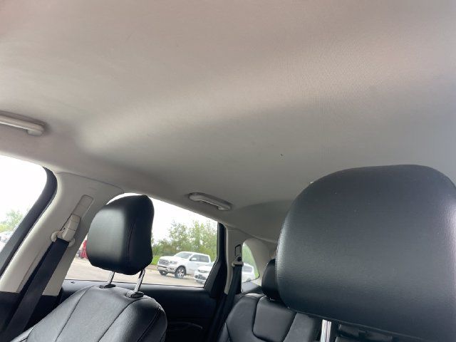Used 2015 Ford Edge Titanium AWD/4WD image 27