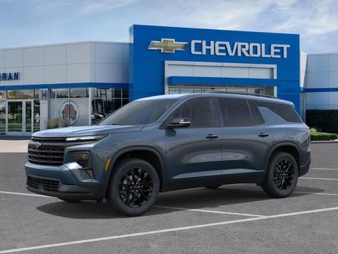 New 2026 Chevrolet Traverse LT w/ Midnight/Sport Edition image 2