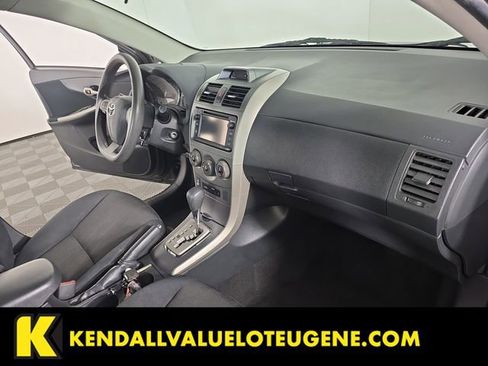 Used 2013 Toyota Corolla S w/ Premium Pkg FWD image 16