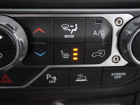 Used 2021 Jeep Wrangler Unlimited Sahara image 52