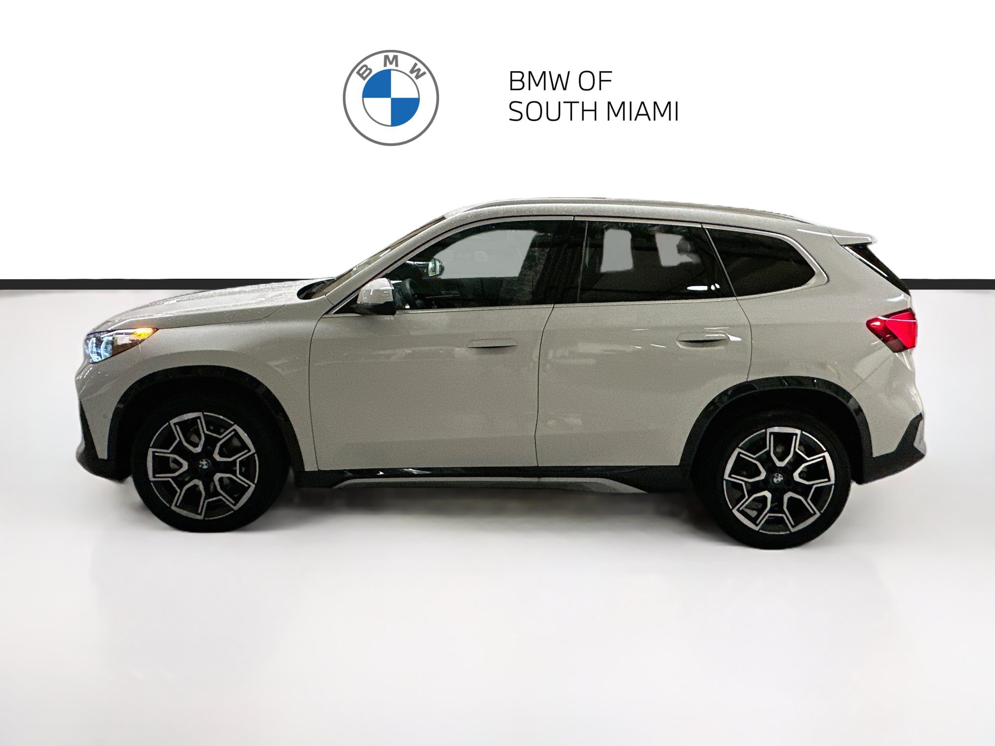 Certified 2026 BMW X1 xDrive28i w/ Convenience Package AWD/4WD image 4