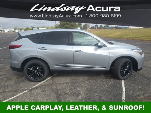 Used 2025 Acura RDX SH-AWD image 3