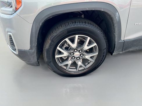 Used 2023 GMC Acadia SLE w/ Driver Convenience Package AWD/4WD image 32