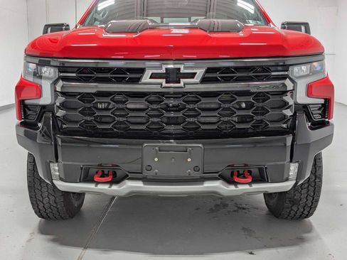 Certified 2023 Chevrolet Silverado 1500 ZR2 w/ Technology Package AWD/4WD image 2