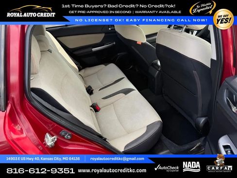 Used 2017 Subaru Crosstrek 2.0i Premium AWD/4WD image 7
