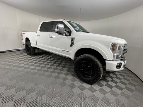 Certified 2022 Ford F350 Platinum w/ Tremor Off-Road Package AWD/4WD image 7