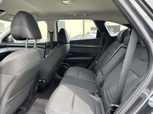 Used 2023 Hyundai Tucson SE AWD/4WD image 9