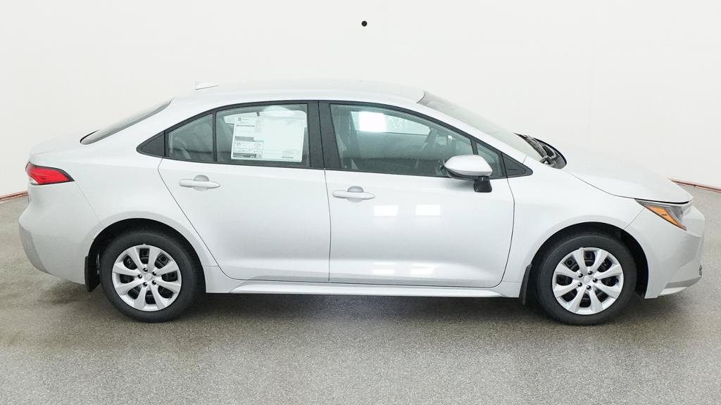 New 2027 Toyota Corolla LE FWD image 14