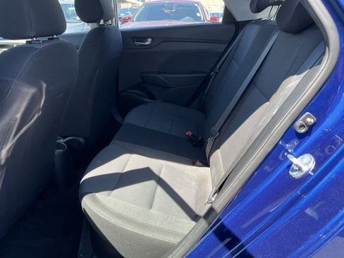 Used 2020 Hyundai Accent SE FWD image 13