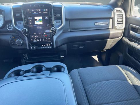 Used 2024 RAM 2500 Big Horn w/ Night Edition image 28
