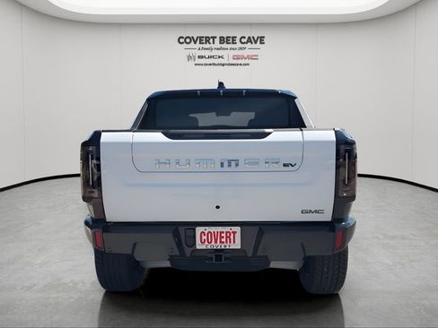 New 2026 GMC Hummer EV 4x4 Crew Cab image 8