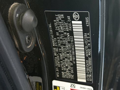 Used 2019 Toyota Camry SE FWD image 27