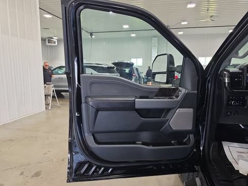 Used 2024 Ford F350 Lariat w/ Snow Plow Prep Package AWD/4WD image 25