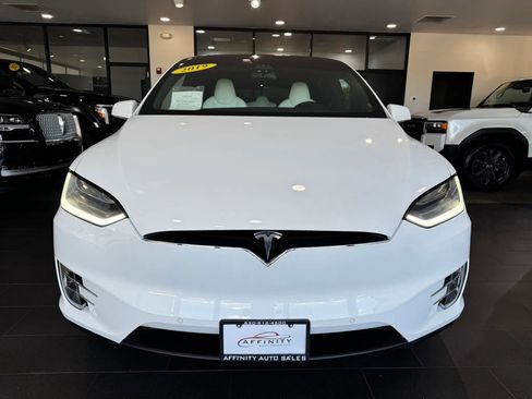 Used 2019 Tesla Model X Long Range AWD/4WD image 8