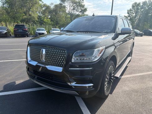 Used 2019 Lincoln Navigator L Black Label AWD/4WD image 2