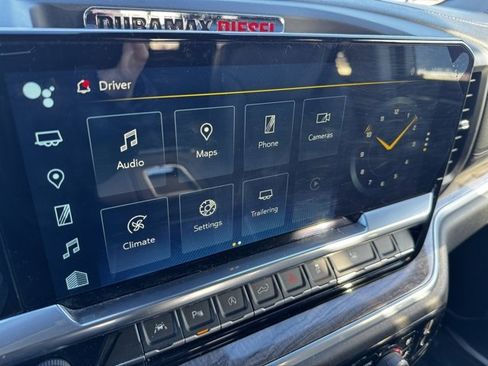 Certified 2022 Chevrolet Silverado 1500 LTZ w/ LTZ Premium Package image 3