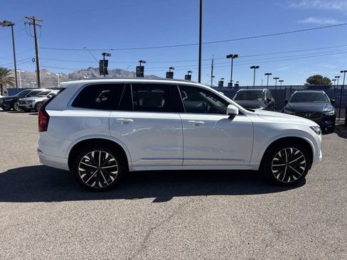 Used 2025 Volvo XC90 B6 Plus w/ Protection Package Premier AWD/4WD image 4