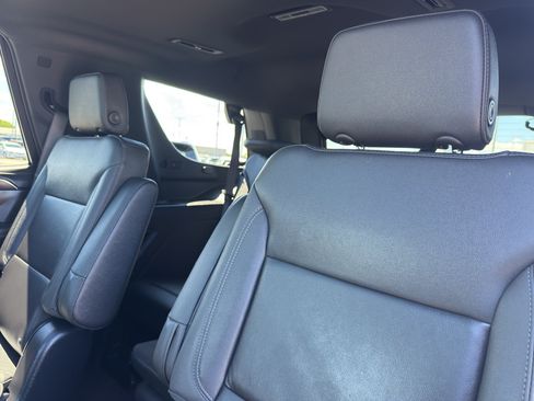 Certified 2024 Chevrolet Tahoe Z71 w/ Luxury Package AWD/4WD image 33